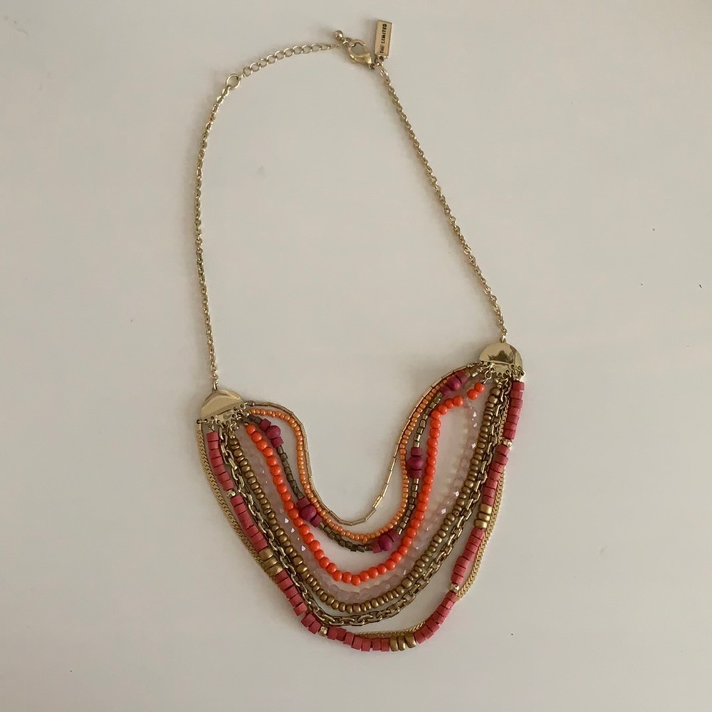 the limited chunky necklace